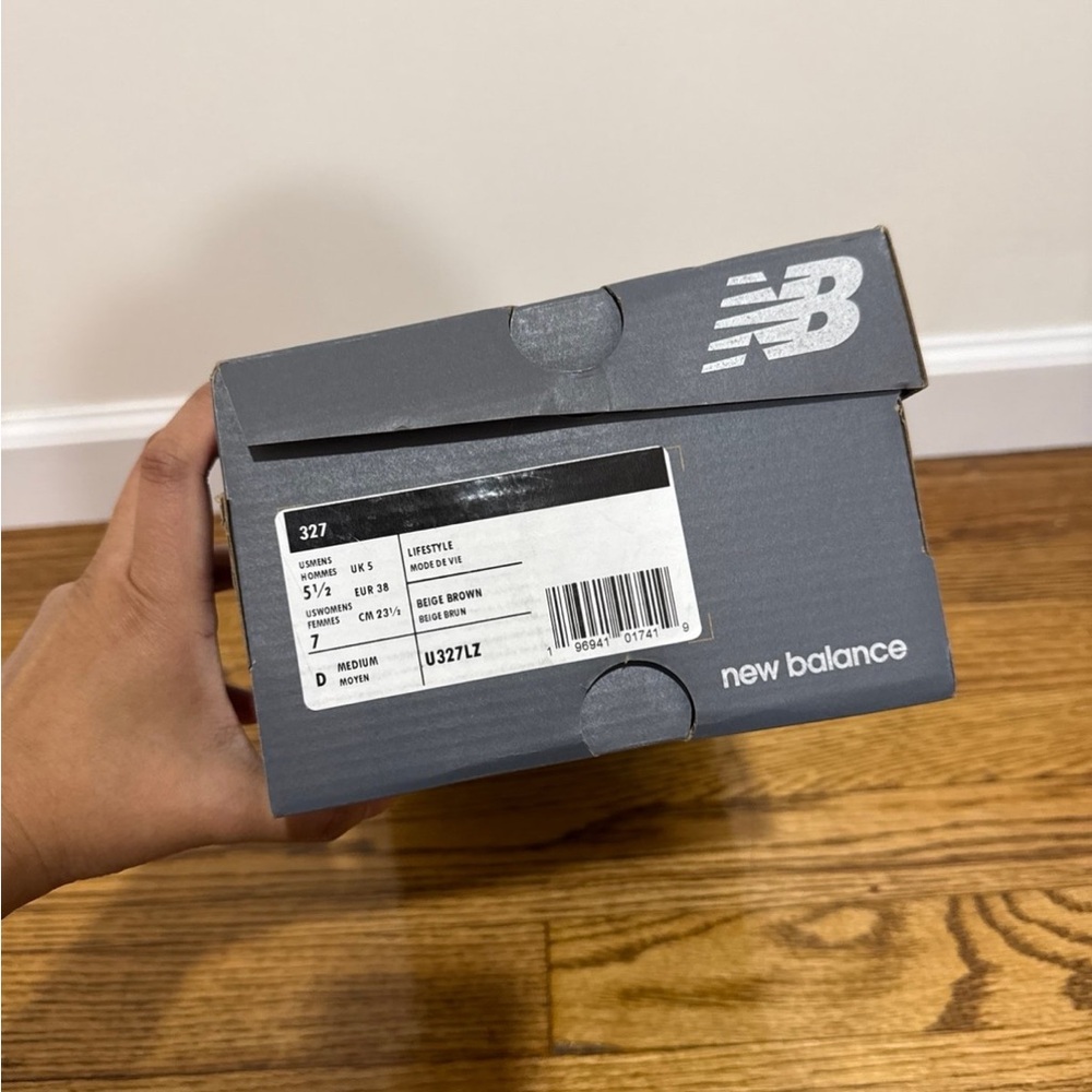 New Balance 327 Moonbeam/Driftwood - Picture 8 of 8